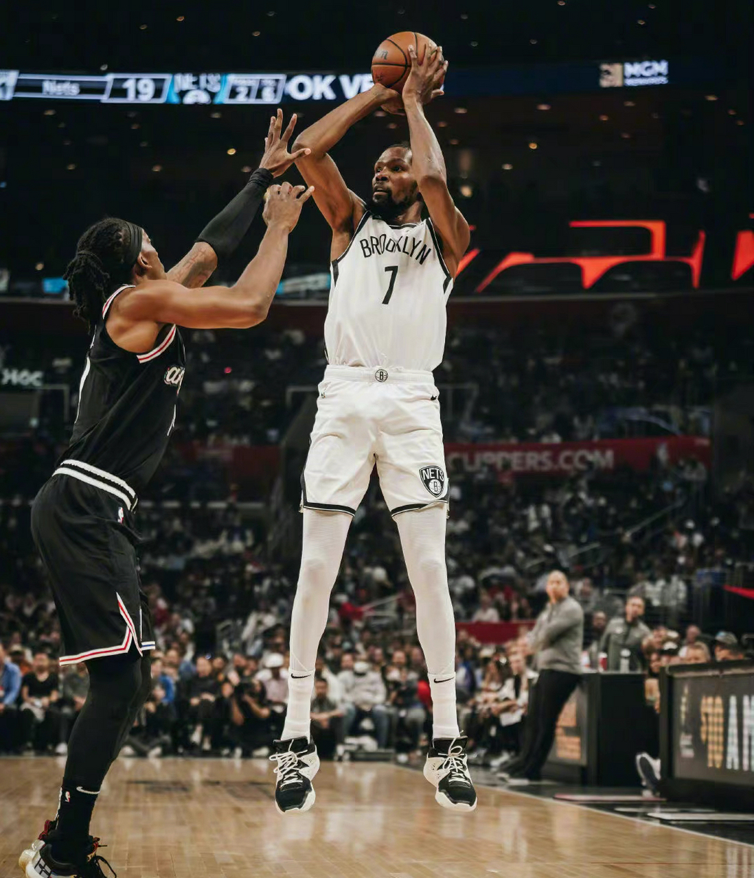 MK体育下载-篮网得分均衡，多人篮筐得分，攻击更具威胁的简单介绍